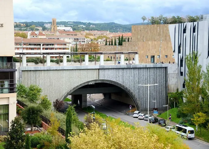 T2 Cosy Proche Du Centre-Ville Avec Garage Inclus